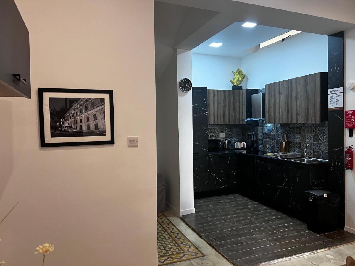 Dar Barbara - Duplex 1 Double Bed Maltese Style House Villa Cospicua Dış mekan fotoğraf